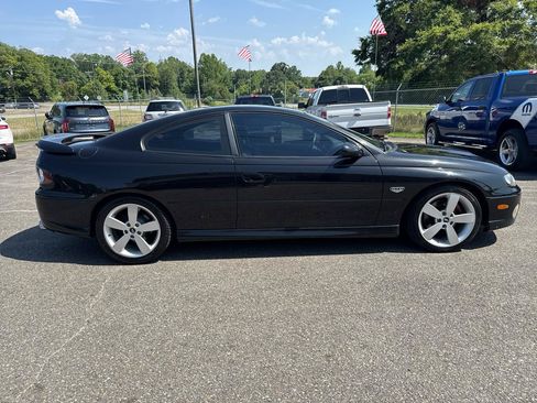 Used 2006 Pontiac GTO RWD image 18