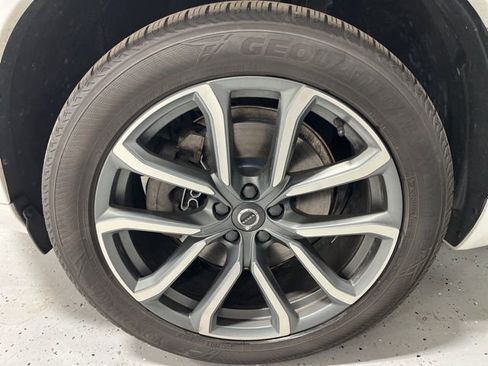 Used 2019 Volvo XC90 T5 Momentum w/ Advanced Package image 22