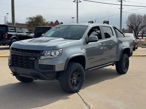 Used 2022 Chevrolet Colorado ZR2 w/ ZR2 Dusk Special Edition image 2