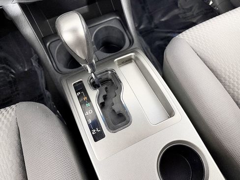 Used 2014 Toyota Tacoma w/ SR5 Package image 54