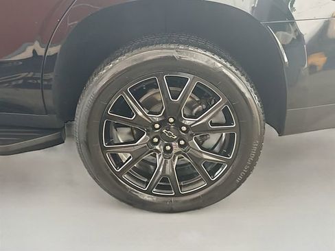 Used 2023 Chevrolet Tahoe LT image 34