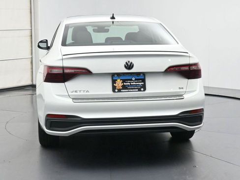 Used 2023 Volkswagen Jetta SE w/ Panoramic Sunroof Package FWD image 23