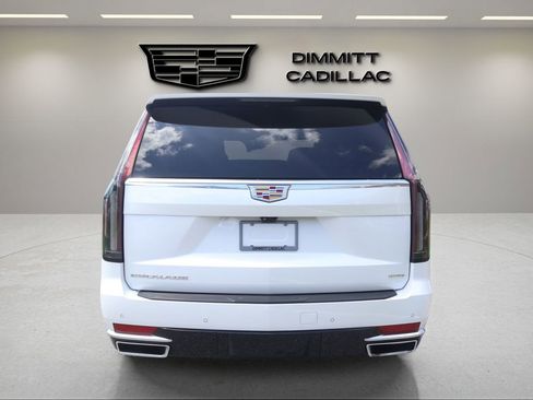 Used 2022 Cadillac Escalade ESV Premium Luxury Platinum w/ LPO, Radiant Package AWD/4WD image 4