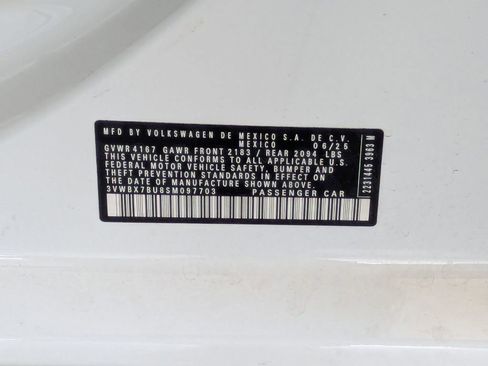 Certified 2025 Volkswagen Jetta Sport FWD image 28