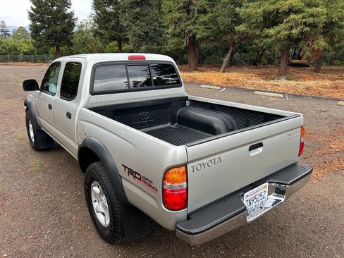 Used 2004 Toyota Tacoma PreRunner image 20