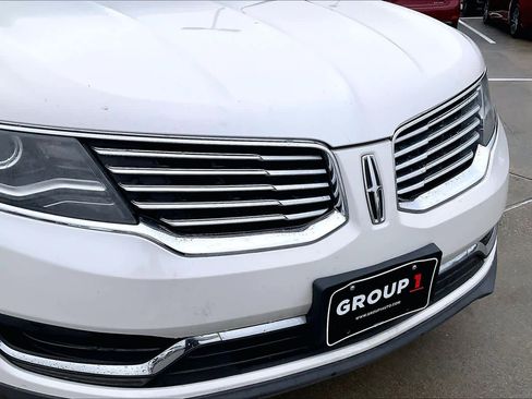 Used 2016 Lincoln MKX Select w/ Select Plus Package image 27