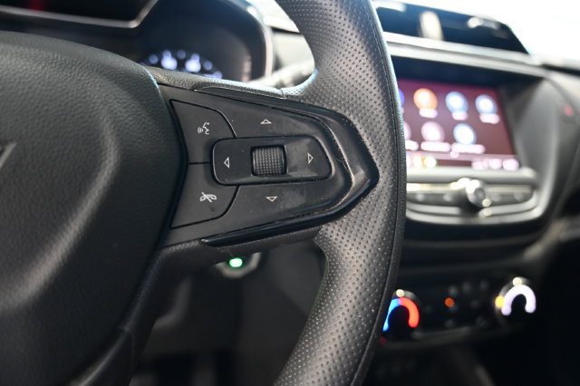 Used 2023 Chevrolet TrailBlazer LT FWD image 24