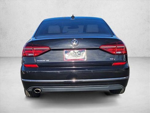 Used 2018 Volkswagen Passat 2.0T SE image 7
