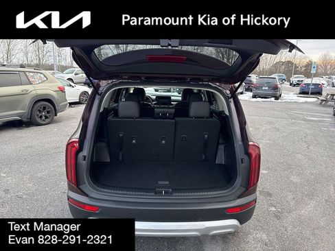 Used 2022 Kia Telluride LX image 10