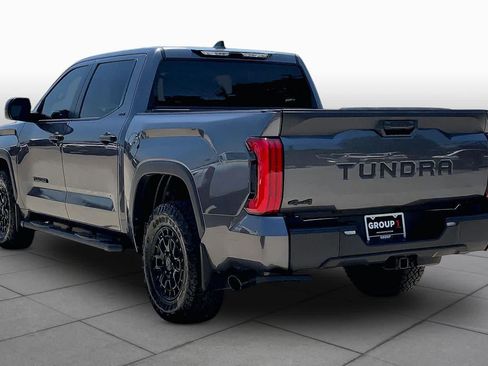 Used 2025 Toyota Tundra SR5 AWD/4WD image 12