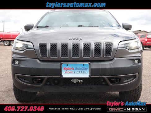 Used 2019 Jeep Cherokee Trailhawk AWD/4WD image 46
