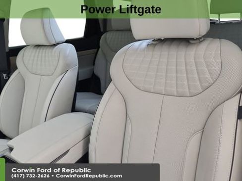 Used 2024 Hyundai Palisade Limited image 11