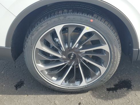 New 2026 Lincoln Aviator Reserve image 5