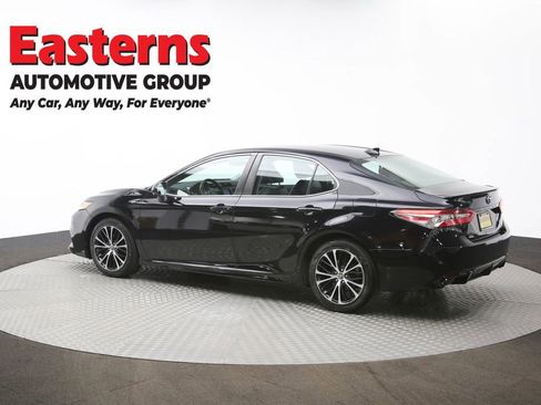 Used 2019 Toyota Camry SE image 60