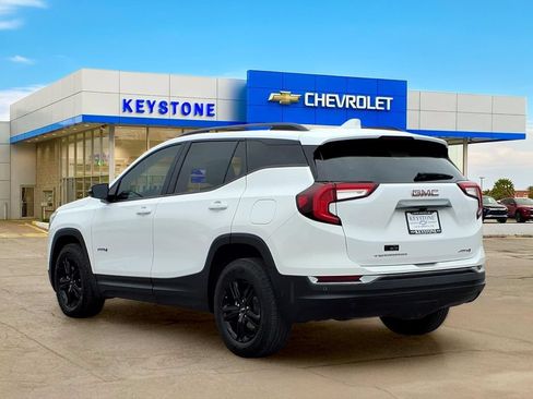 Used 2024 GMC Terrain AT4 AWD/4WD image 5