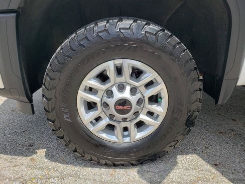 Used 2024 GMC Sierra 2500 Pro AWD/4WD image 26