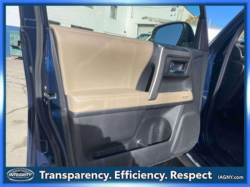 Used 2021 Toyota 4Runner Limited image 17