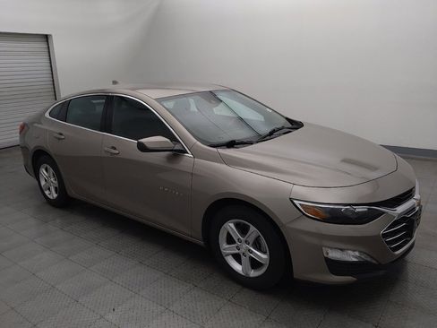 Used 2023 Chevrolet Malibu LT FWD image 11