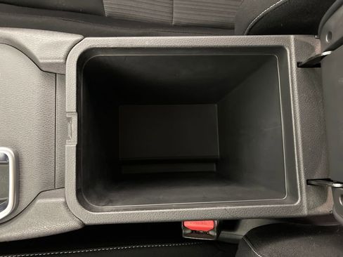 Used 2020 Nissan Sentra SV FWD image 25