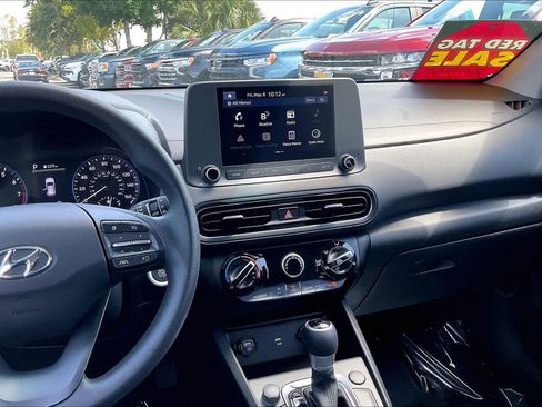Used 2023 Hyundai Kona SEL FWD image 7