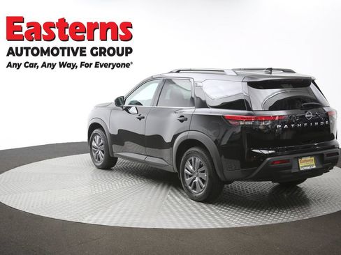 Used 2025 Nissan Pathfinder SV FWD image 66