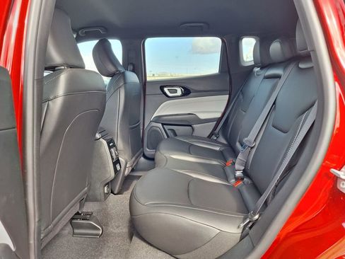 New 2026 Jeep Compass Limited image 10