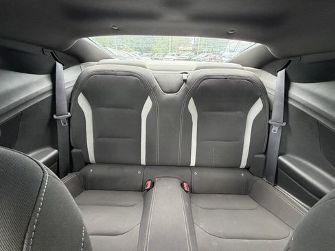 Used 2016 Chevrolet Camaro LT RWD image 24