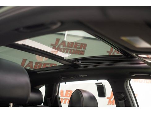 Used 2019 Kia Sorento SX FWD image 44