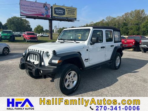 Used 2018 Jeep Wrangler Unlimited Sport AWD/4WD image 1
