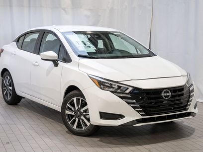 New 2025 Nissan Versa SV w/ Trunk Package