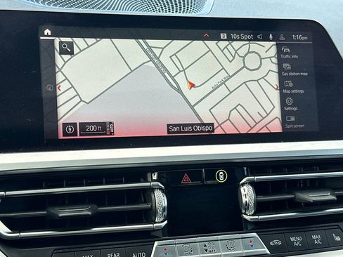 Used 2019 BMW 330i Sedan w/ Driving Assistance Package image 18