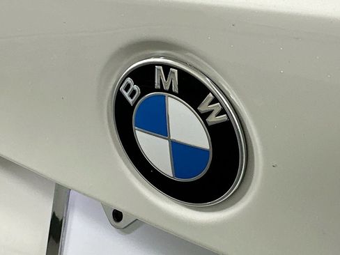New 2026 BMW 330i Sedan w/ Premium Package RWD image 22