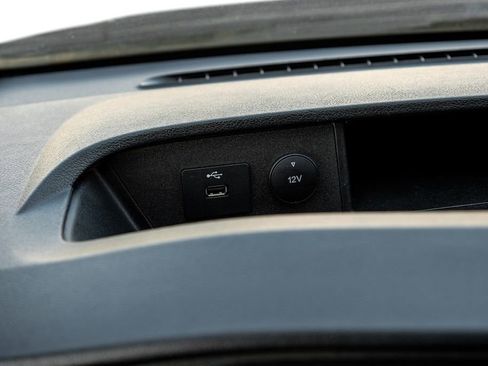 Used 2020 Ford Transit 250 Medium Roof w/ Load Area Protection Package image 19