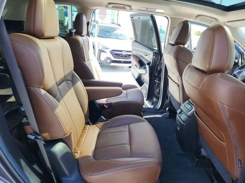Used 2024 Subaru Ascent Touring image 27