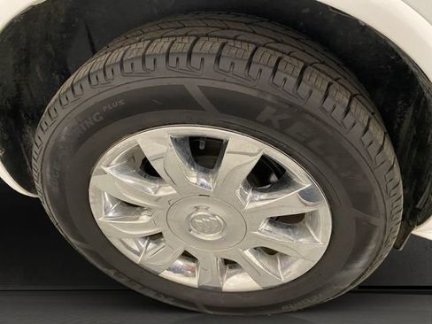 Used 2017 Buick Enclave Leather AWD/4WD image 39