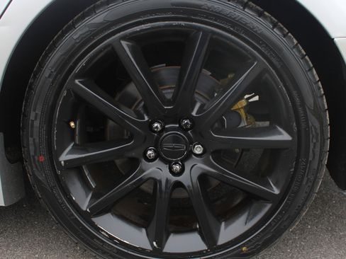 Used 2013 Lincoln MKZ Base image 18