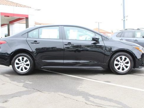 Certified 2026 Toyota Corolla LE FWD image 18