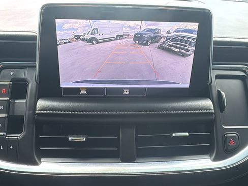 Used 2021 Chevrolet Suburban Z71 image 20