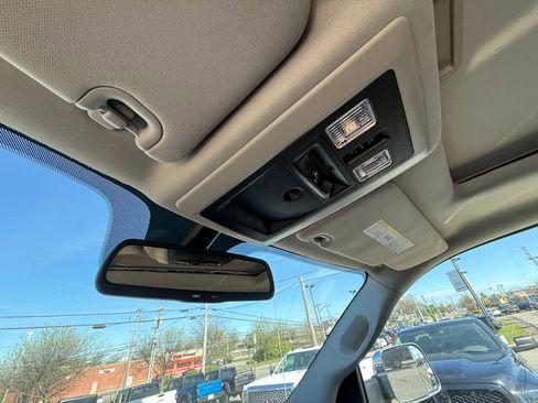 Used 2014 RAM 2500 Laramie image 24