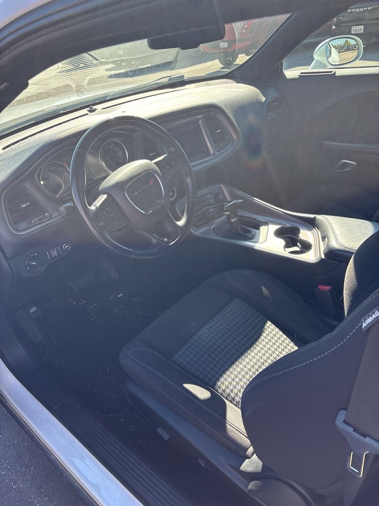 Used 2023 Dodge Challenger SXT RWD image 5