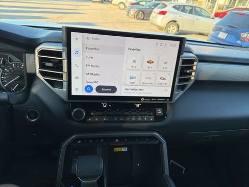 Used 2022 Toyota Tundra Limited image 12