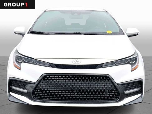 Certified 2022 Toyota Corolla SE image 3