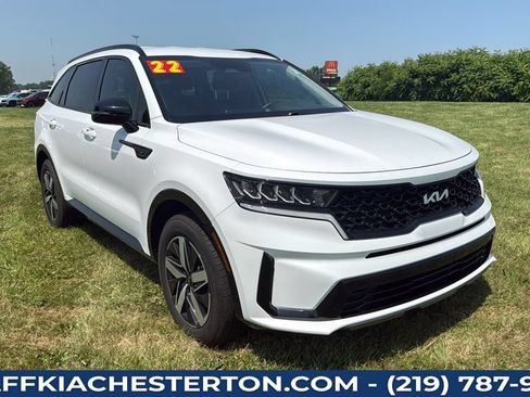 Used 2022 Kia Sorento S FWD image 13