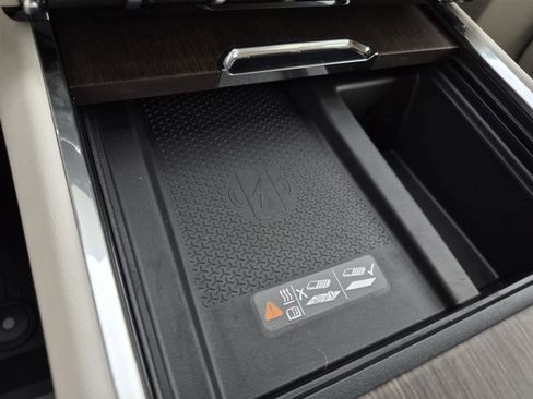 New 2026 GMC Acadia Denali w/ Super Cruise Package image 23