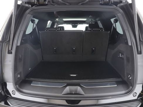 Used 2025 Cadillac Escalade ESV Sport w/ Touring Package image 32