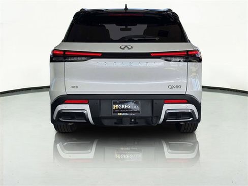 Used 2025 INFINITI QX60 Autograph image 4