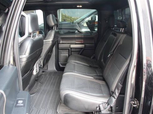 Used 2019 Ford F150 Raptor w/ Equipment Group 802A Luxury AWD/4WD image 14