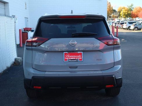 New 2026 Nissan Rogue SV image 6
