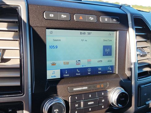 Used 2020 Ford F250 Platinum w/ FX4 Off-Road Package image 15