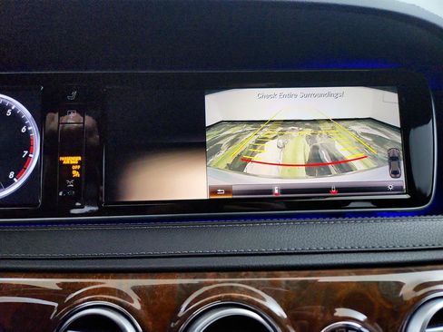 Used 2014 Mercedes-Benz S 550 Sedan image 21